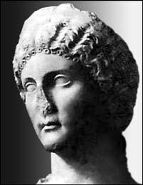 Мессалина читать. Мессалина портрет реконструкция. Юлии жены римских императоров.